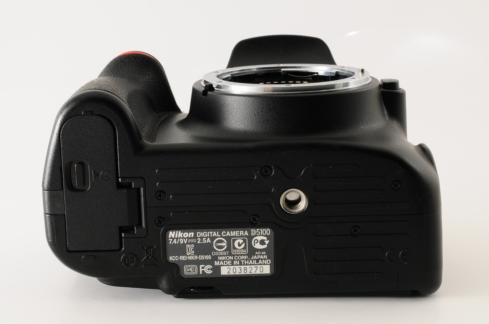 Nikon D5100 16.2 MP Digital SLR DSLR Camera Body [S/C 7618 NEAR MINT] JAPAN #259