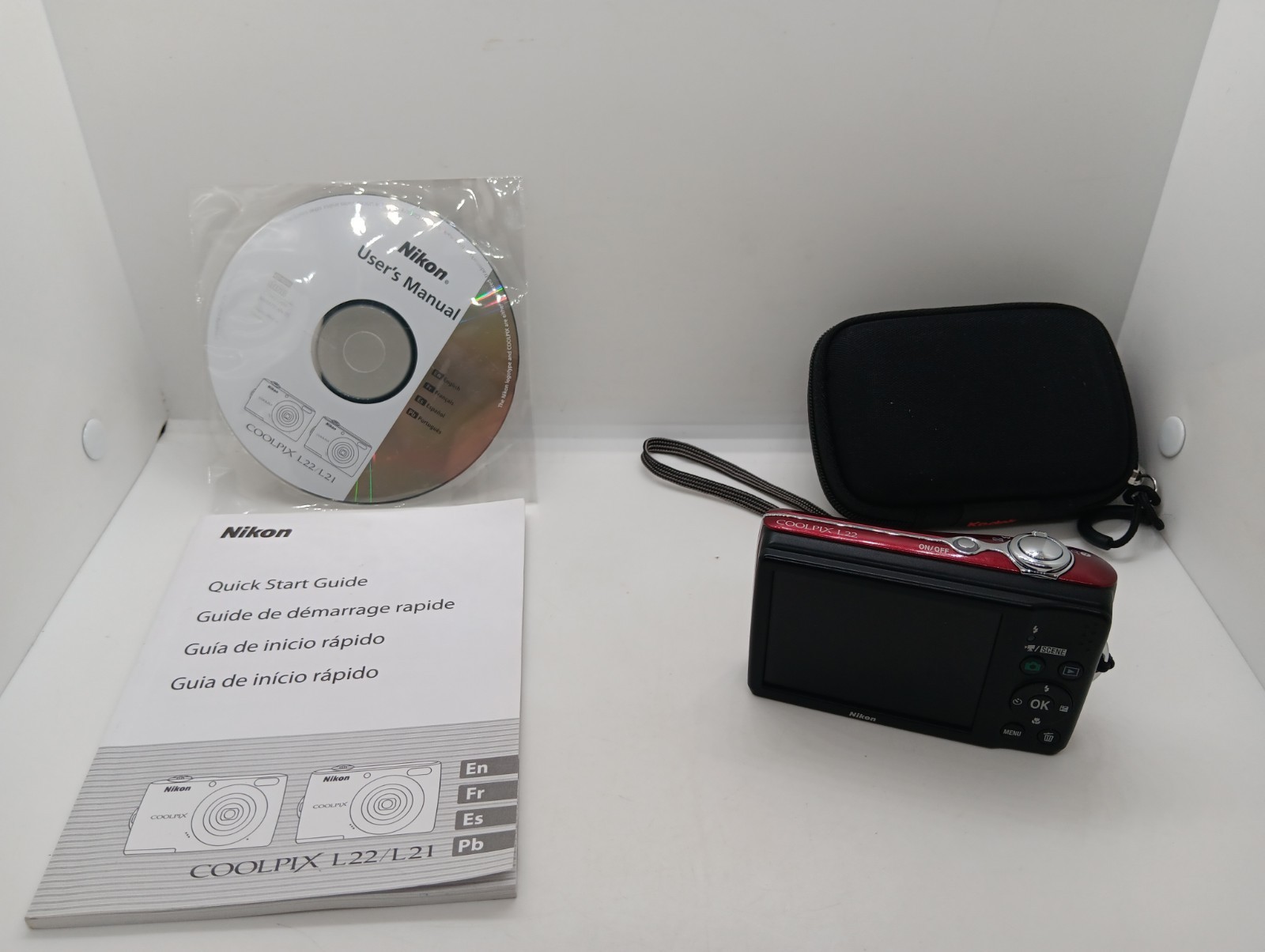 Nikon Coolpix L22 Digital Camera 12.0 MP 3.6x Optical Zoom Red Tested Works
