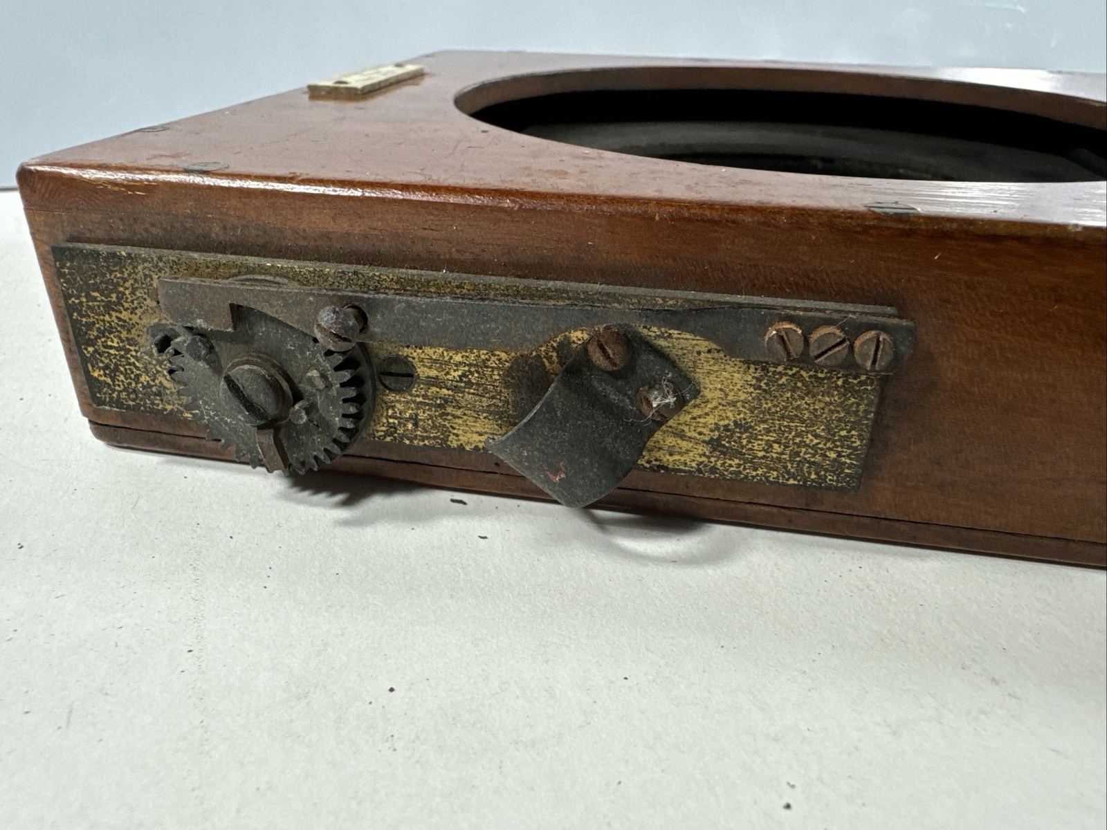 3.5in Thornton PIckard Patent Time Roller Wooden Shutter for Brass Barrel Lens