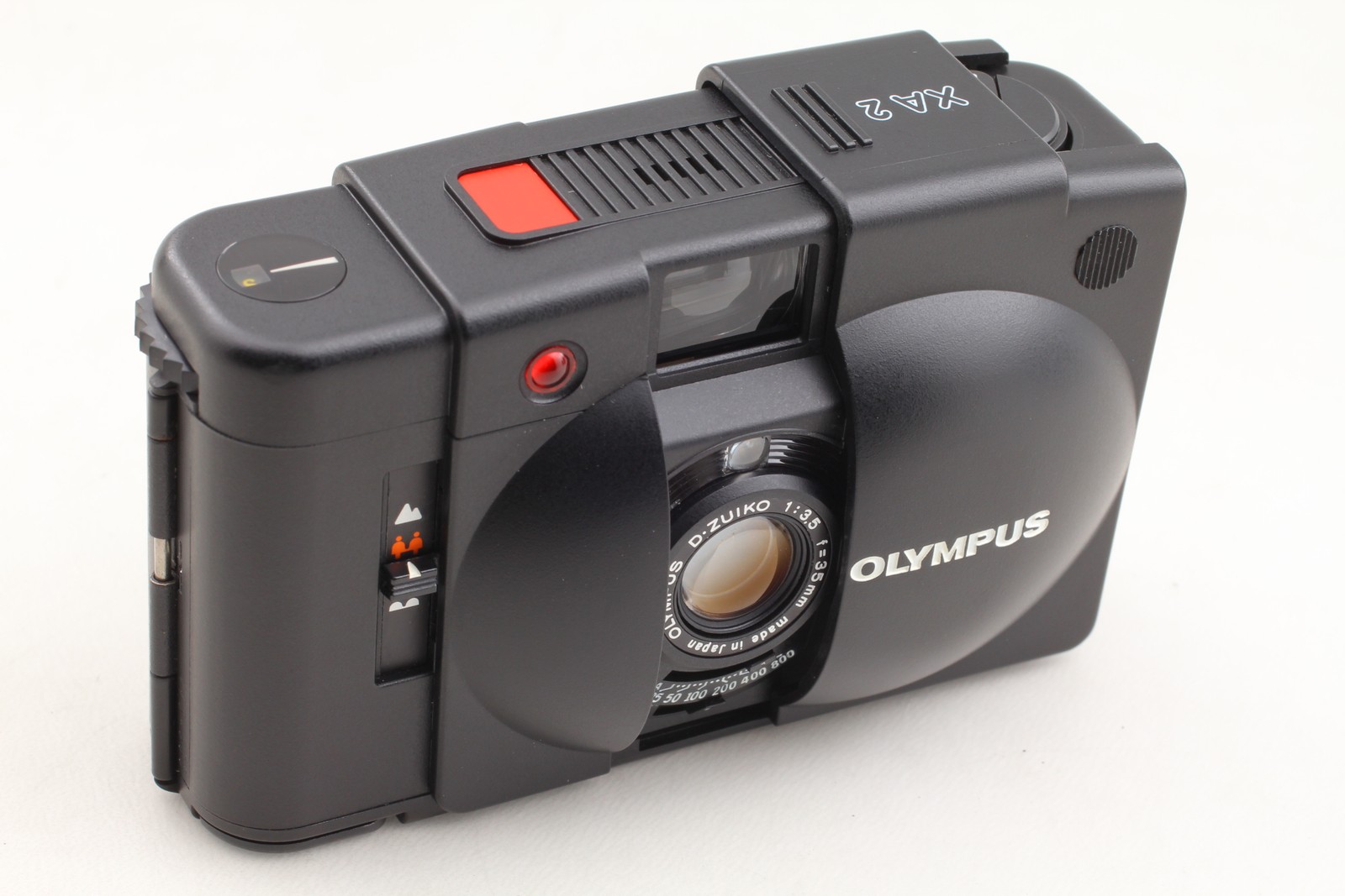 [MINT] Olympus XA2 Black 35mm Film Camera Point & Shoot w/ A11 Flash From JAPAN