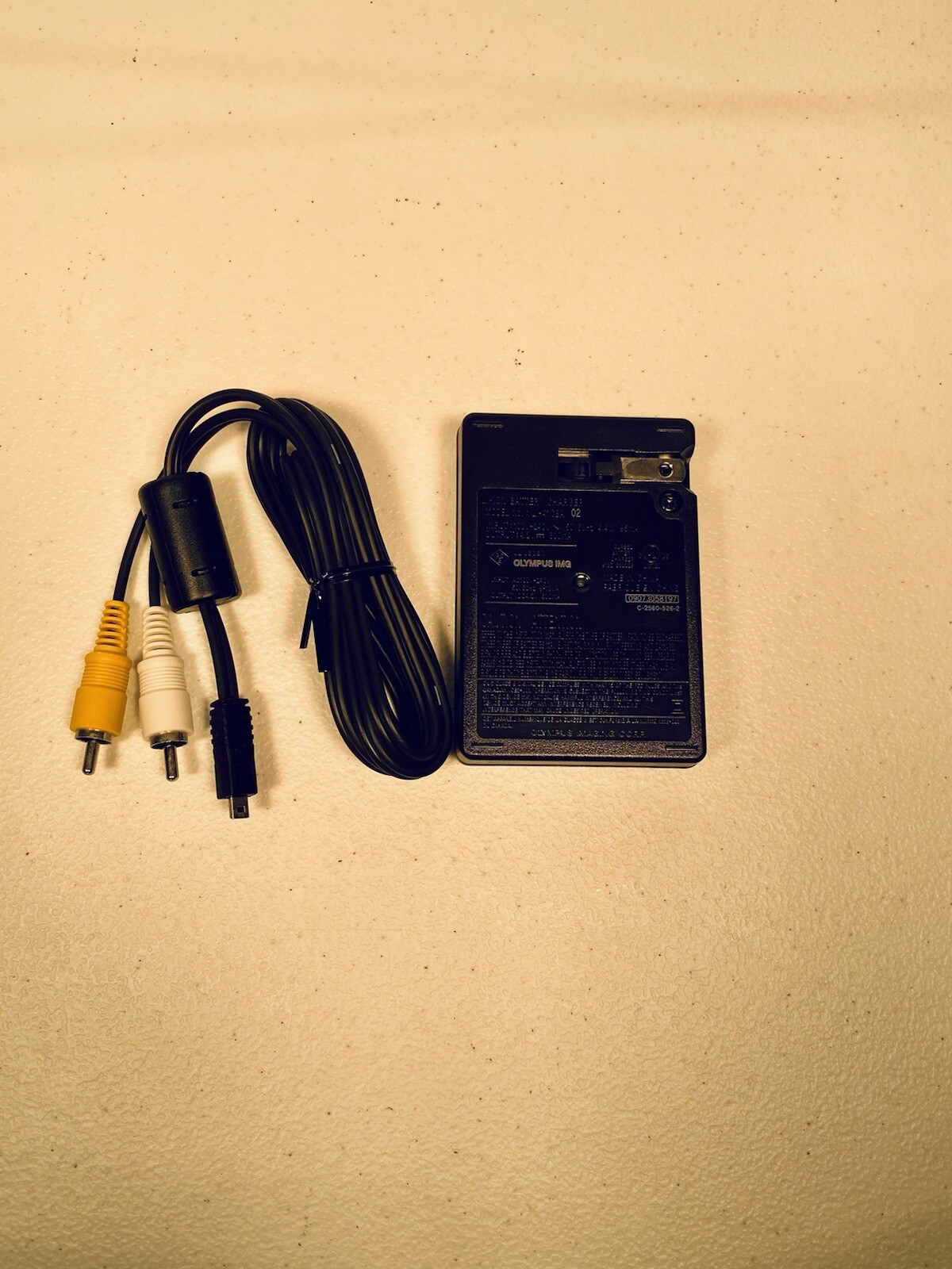 Olympus Lithium-ion Battery Pack Charger LI-41CBA New Never Used
