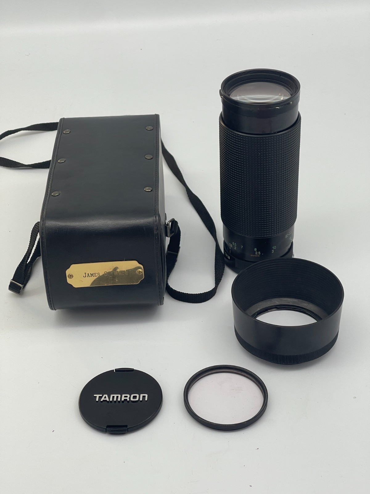 TAMRON SP 60-300mm F/3.8-5.4 Adaptall- Camera Lens W/ hood, case and caps