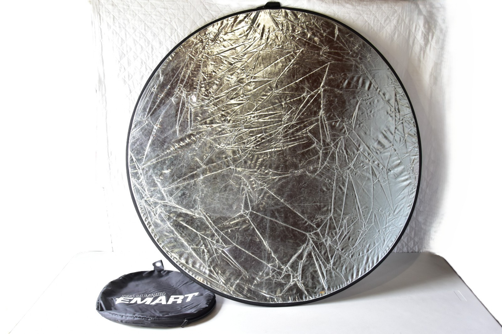 EMART 42″ 5-in-1 Photography Light Reflector Gold Silver White Black Translucent