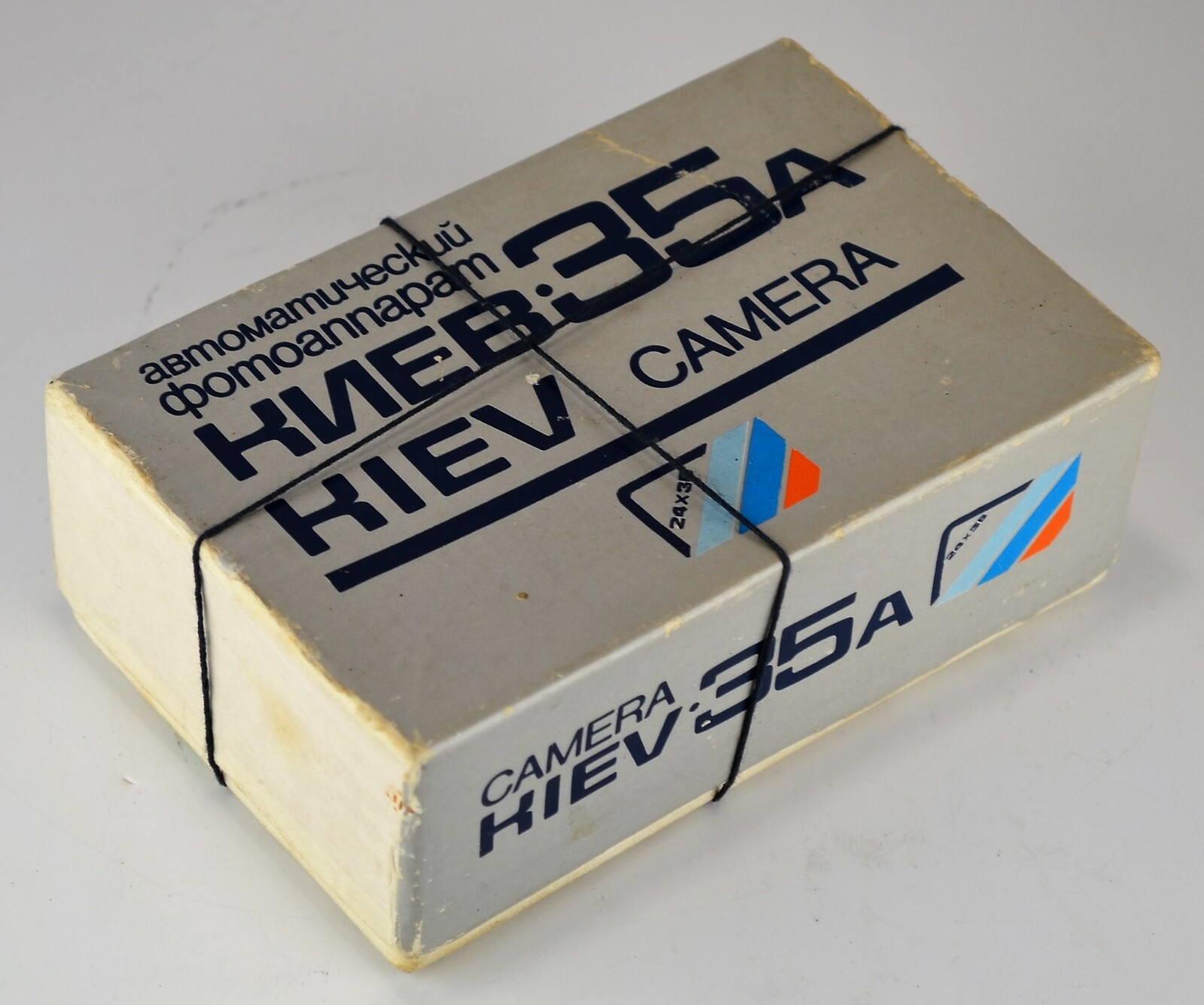 NEVER OPENED! SEALED! SOVIET USSR “KIEV-35A” AUTOMATIC camera, FULL SET