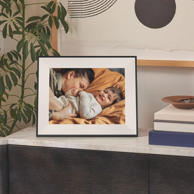 Aura Carver Mat 10″, Aspen 12″, Walden 15″ Smart Digital Photo Frame, Ch Color.