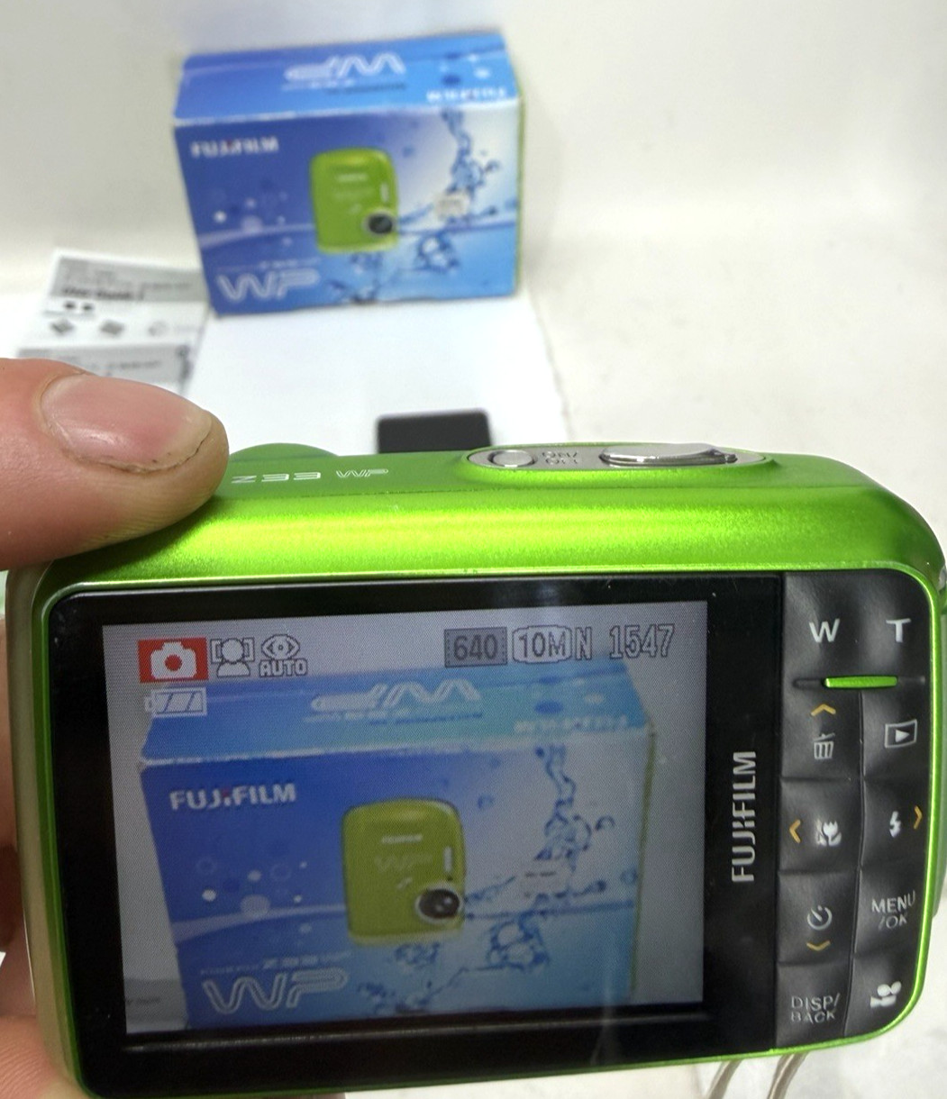 Fujifilm FinePix Z33WP 10.0MP Digital Camera Green Waterproof Bundle Tested