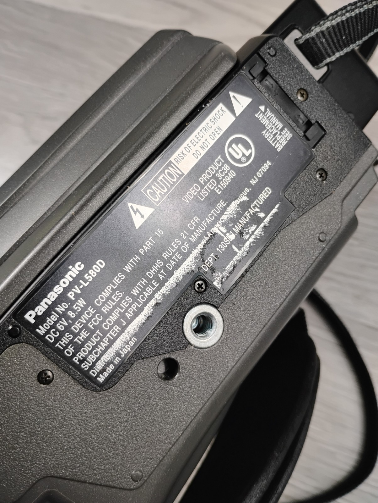 Panasonic PV-L580D Compact VHS/VHS-C Palmcorder 150x Digital Camcorder Tested