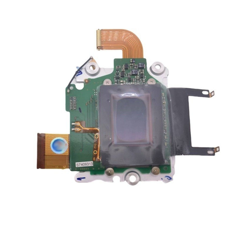 Fast Speed Continuous Sensors APS C Size For Dynamic Scene Photography