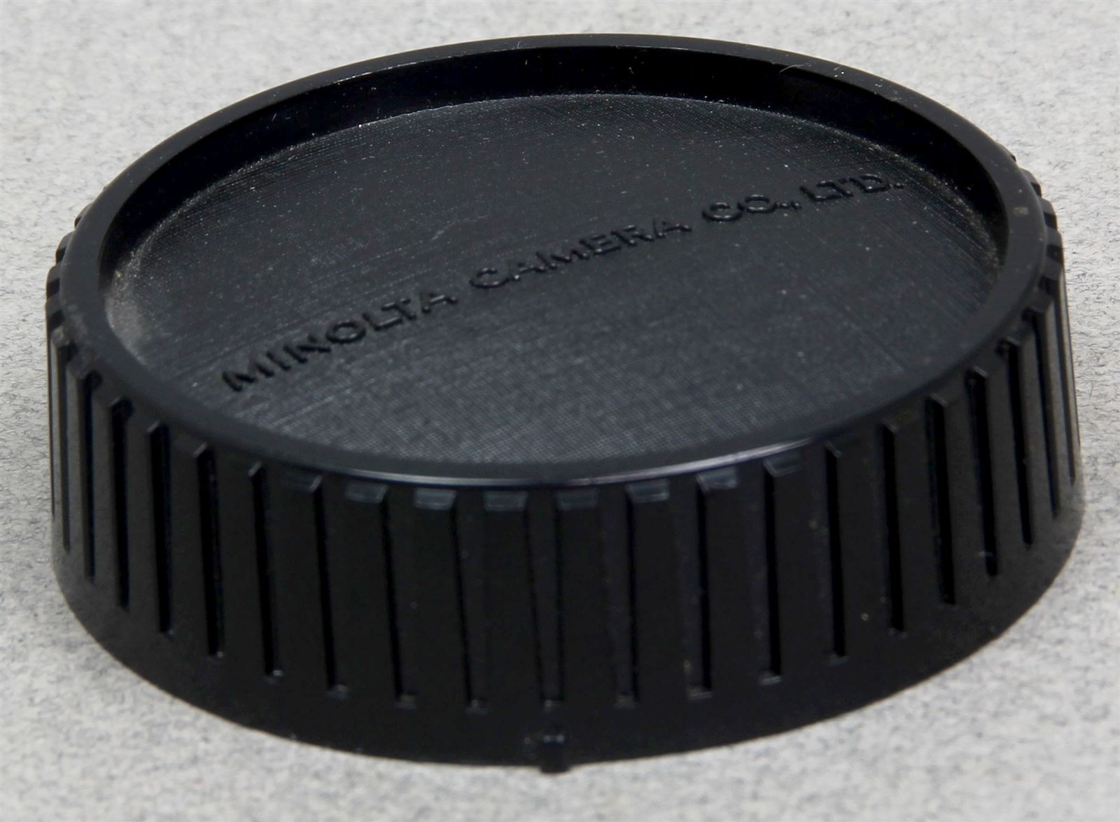 Genuine MINOLTA SRT/MD/X/XG/XD Plastic Twist-On Rear Lens Cap Made in Japan
