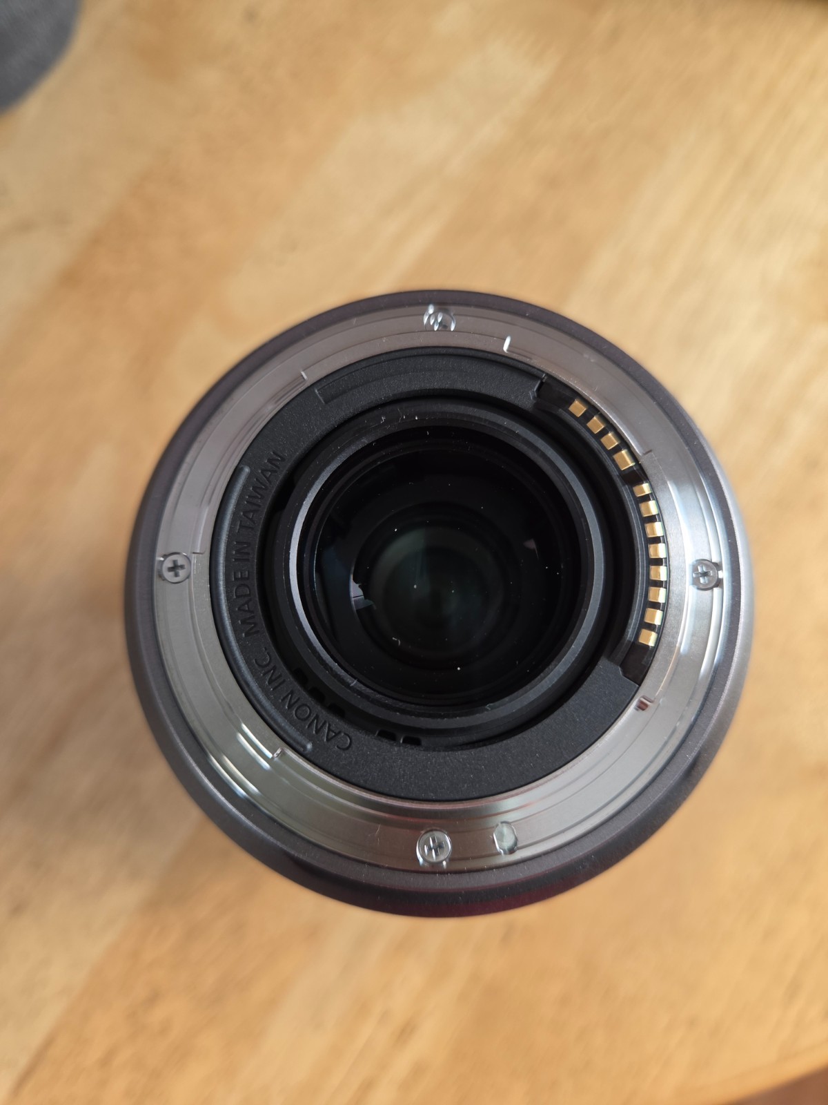 Canon RF 24-240mm f/4-6.3 IS USM Lens – OPEN BOX MINT CONDITION
