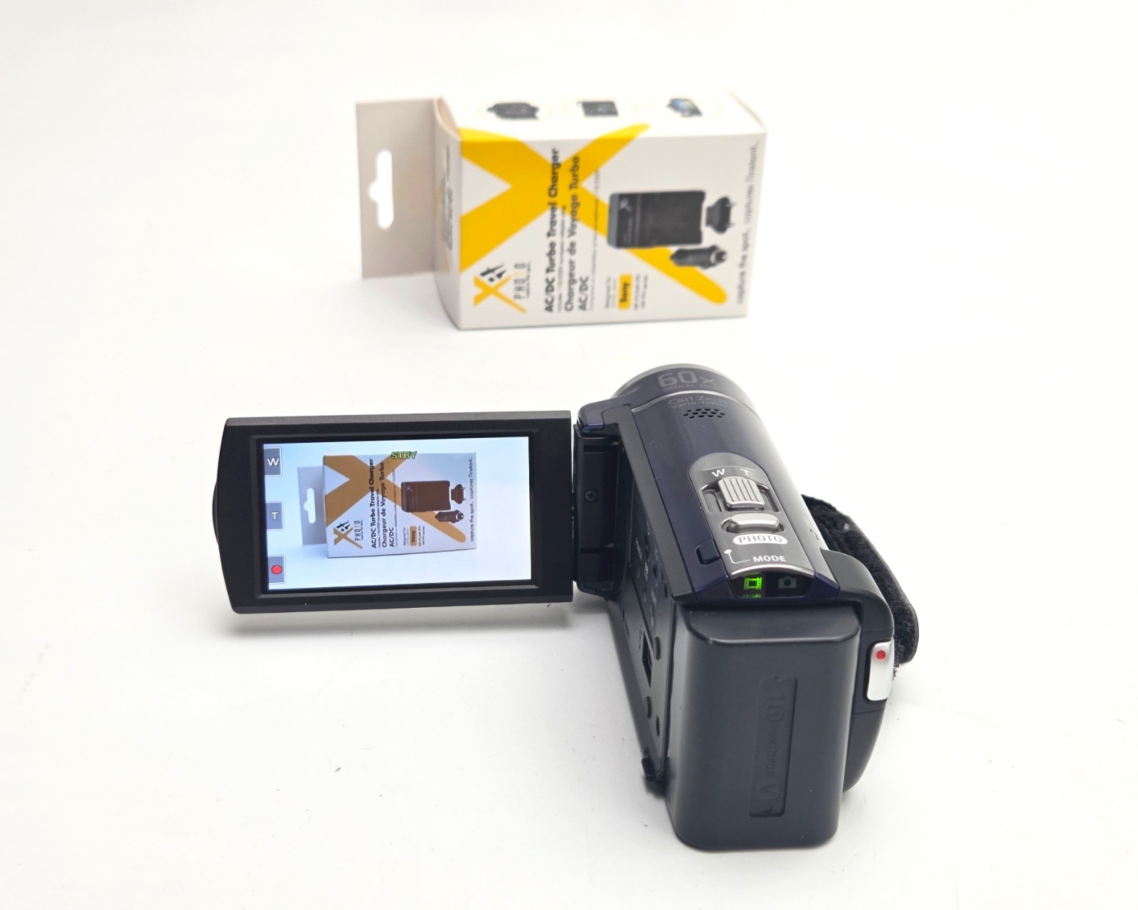 Sony DCR-SX44 Standard Definition Camcorder (Blue) w/ 4GB Internal Storage