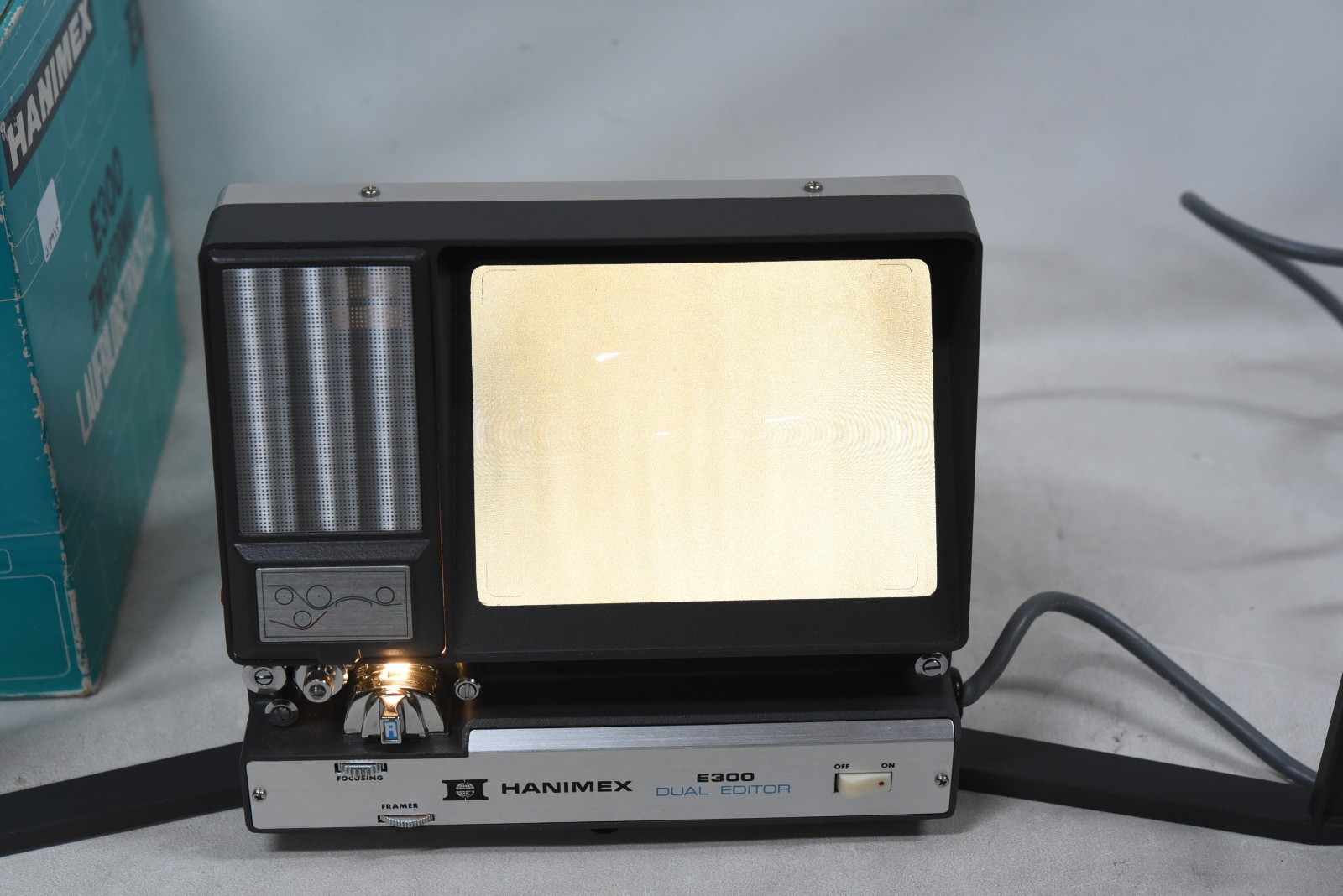 HANIMEX E300 Dual Editor – Super-8/Standard-8mm Movie Film Desktop Editor/Viewer