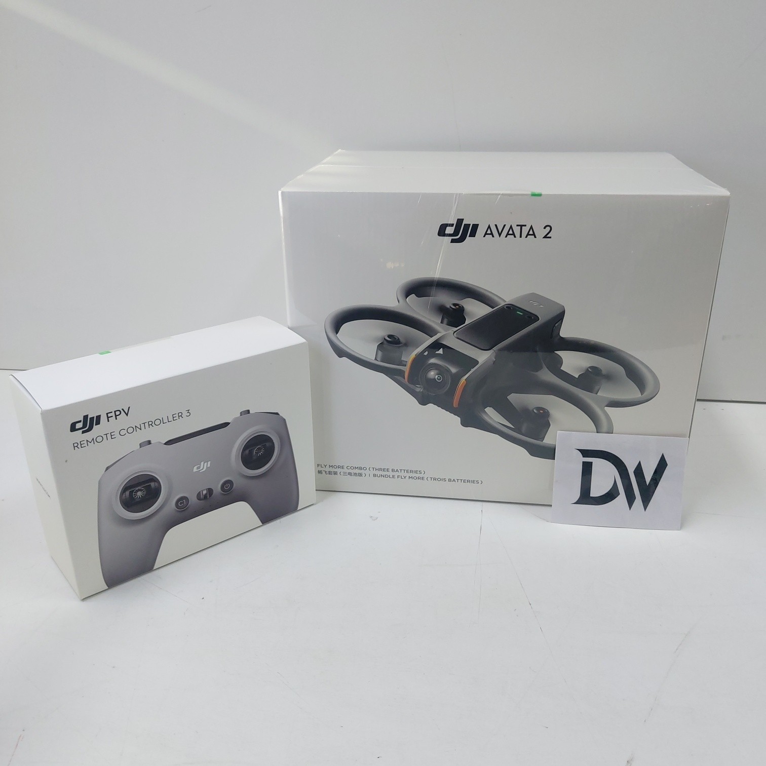 [NEW] / [IN STOCK] / DJI Avata 2 Fly More Combo (3 Battery) + FPV Controller 3