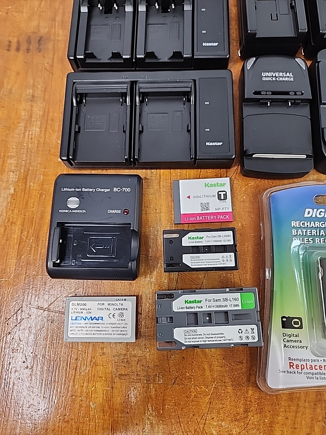 Lot of Battery Chargers & Batteries Kastar for Digital Cameras Samsung Sony Etc