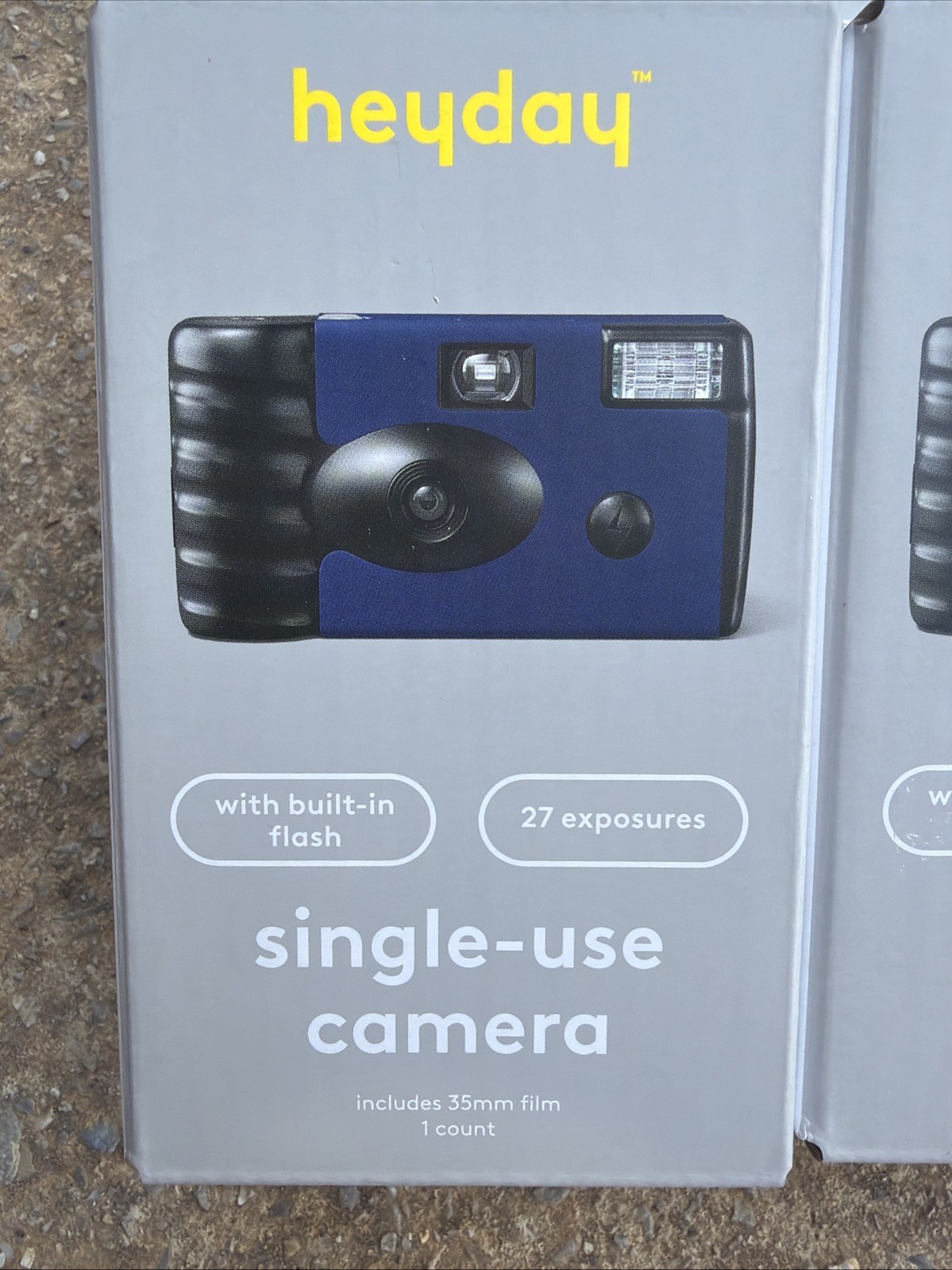 8x Heyday Single Use Disposable Camera Built-in Flash 27 Exposure 35mmFilm Navy