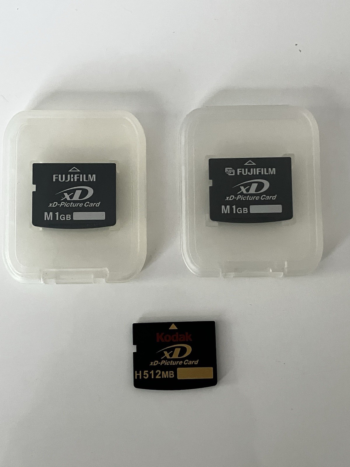 Fujifilm xD Picture Cards 1GB Type M & Kodak xD Picture Card H 512MB