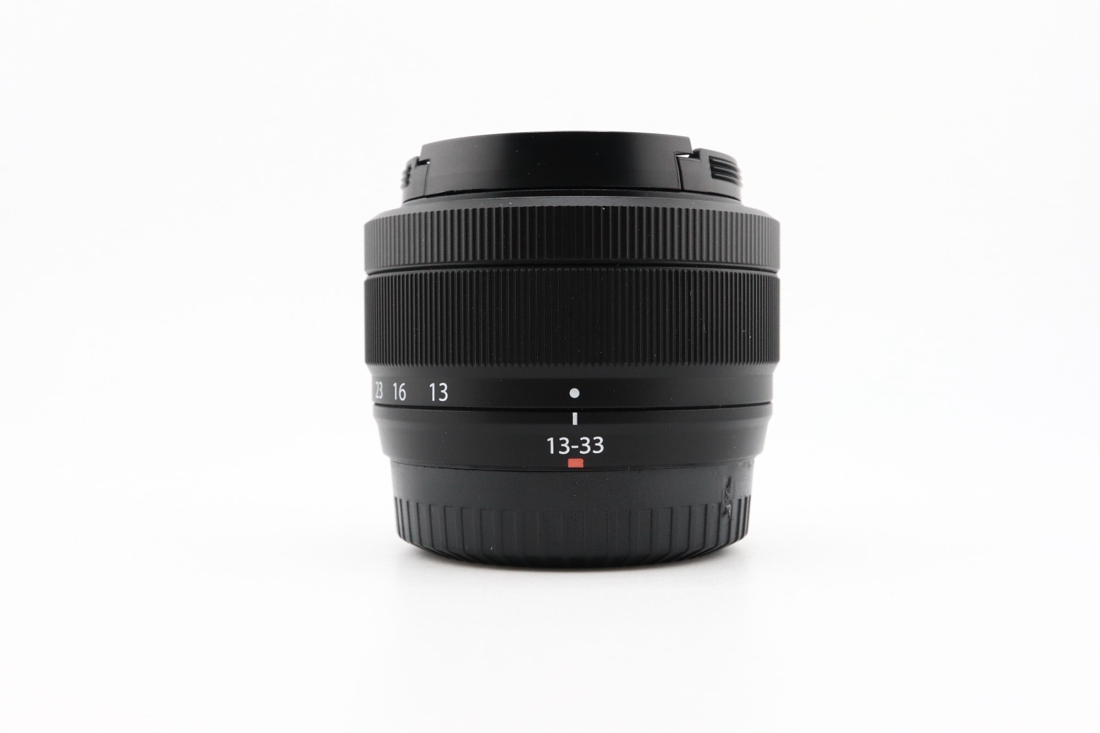 FUJIFILM XC 13-33mm f/3.5-6.3 OIS Lens