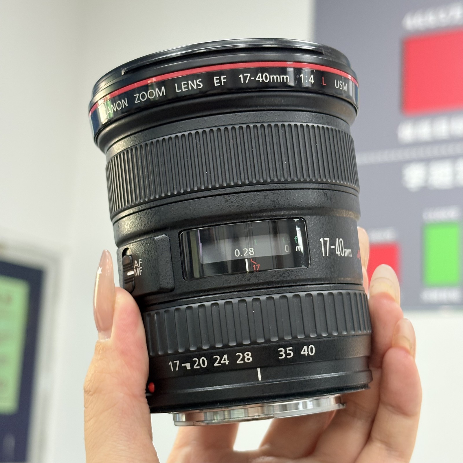 Canon EF 17-40mm F/4L Ultra Wide Angle Zoom Lens for Canon EF Mount Tested