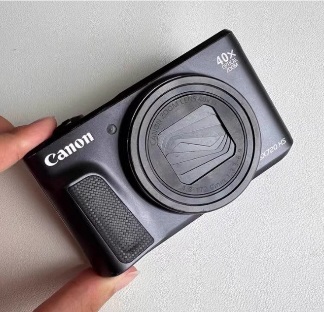 Canon SX720 HS Compact Digital Camera 20.3MP 40x Optical Zoom Wi-Fi Black