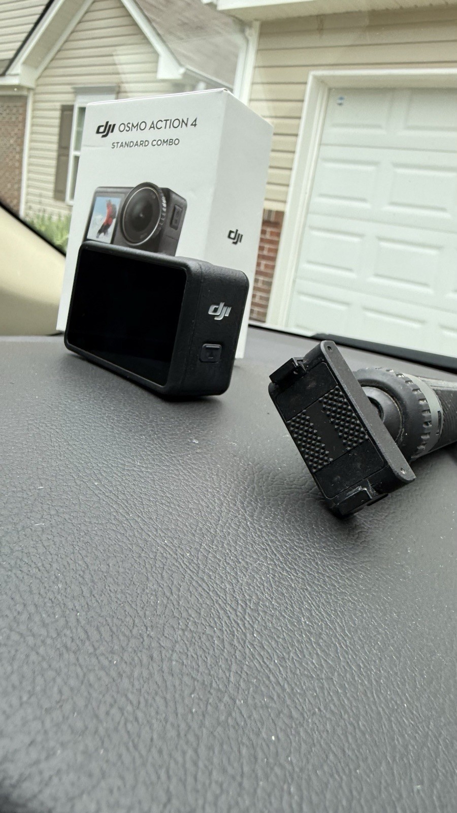 DJI Osmo Action 4 Standard Combo,4K/120fps Waterproof Action Camera 1/1.3”Sensor