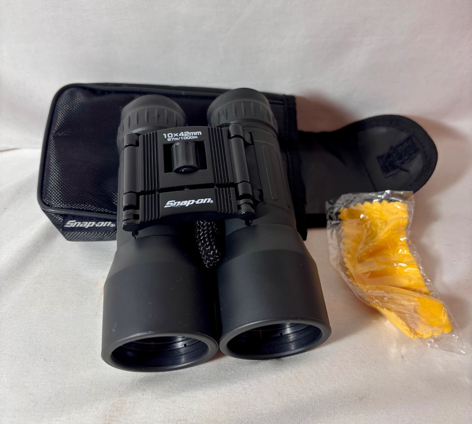 New Snap-on Tools Binoculars 10x42mm 87m/1000m Part# SSX17R5