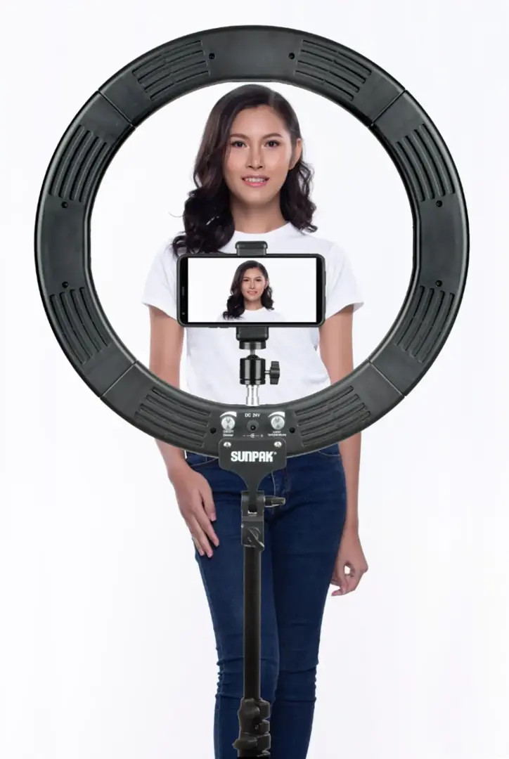 Sunpak LED 19″ Bi-Color Ring Light Kit Black Bag Stand & AC Adapter And Cord Bag