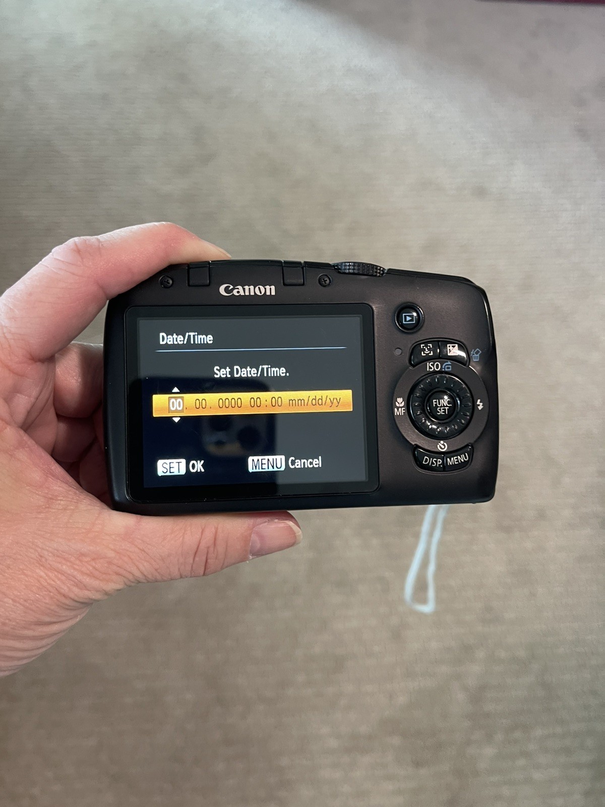 Canon PowerShot SX120 IS 10.0MP Digital Camera – Travel Bundle with Case
