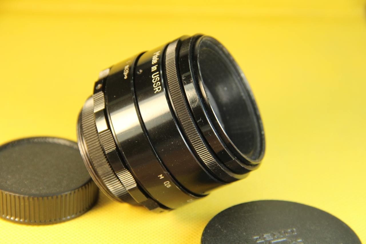 Helios 44-2 58mm f2 KMZ Vintage Lens Swirly Bokeh Manual Focus M42 Mount
