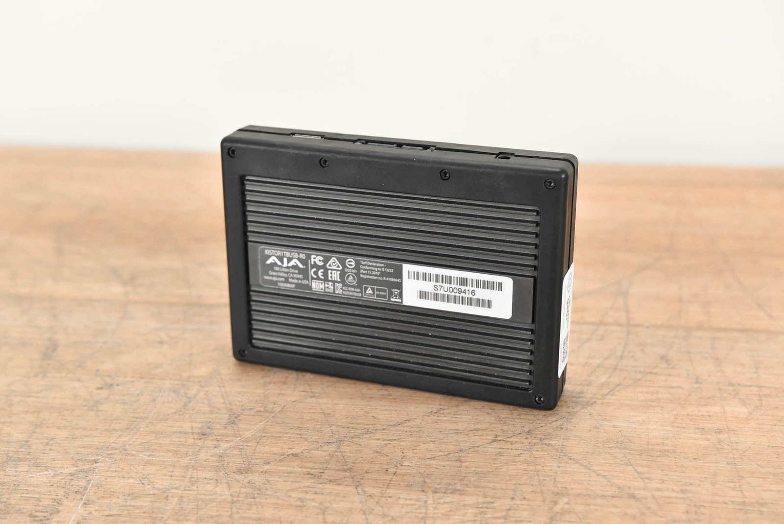 AJA KISTOR1TBUSB-R0 1TB KiStor Solid State Drive for Ki Pro CG006YT