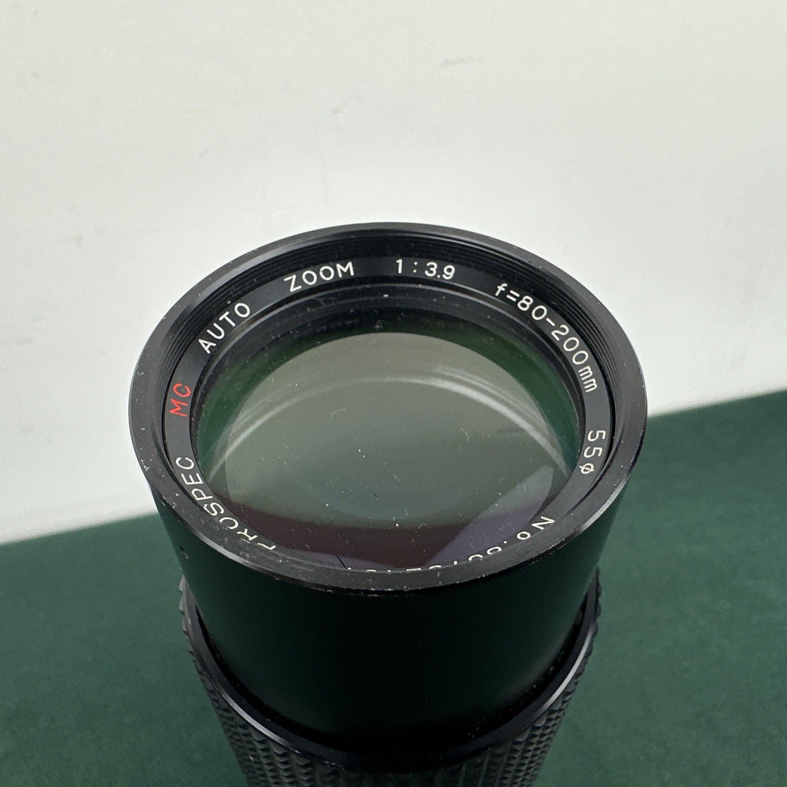MC Auto Zoom 80-200mm f/3.9 Telephoto Lens 55mm Filter Thread – Vintage