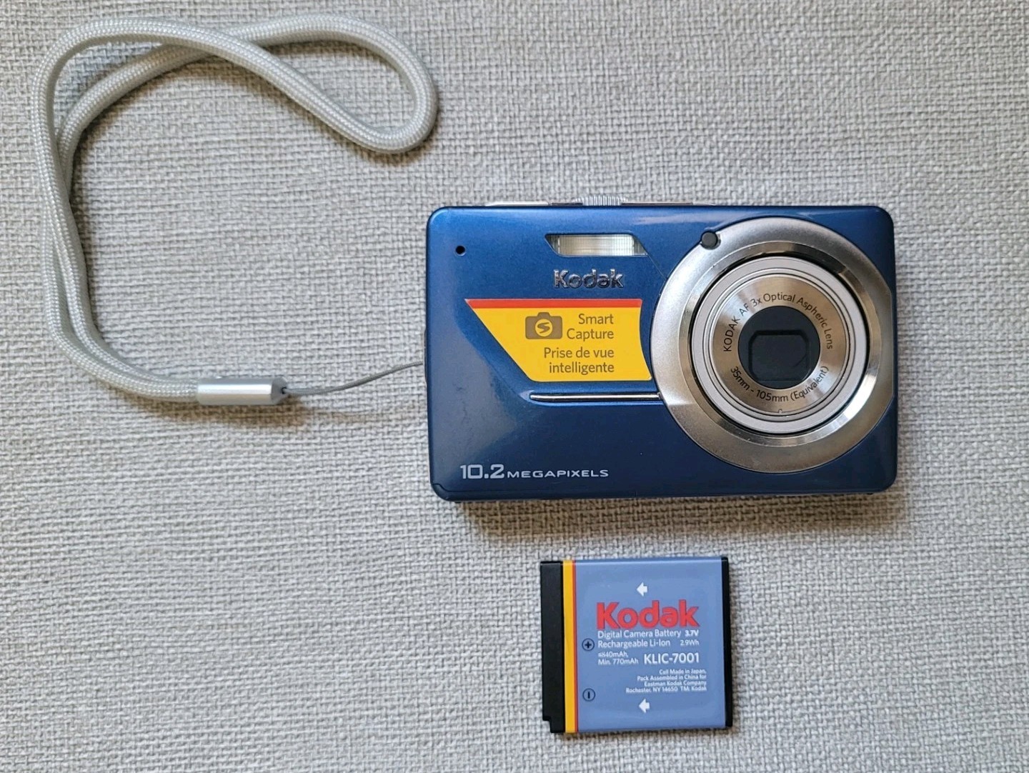 Kodak EasyShare M340 10.2MP Blue 3x Zoom Includes One Battery WORKS/TESTED EUC