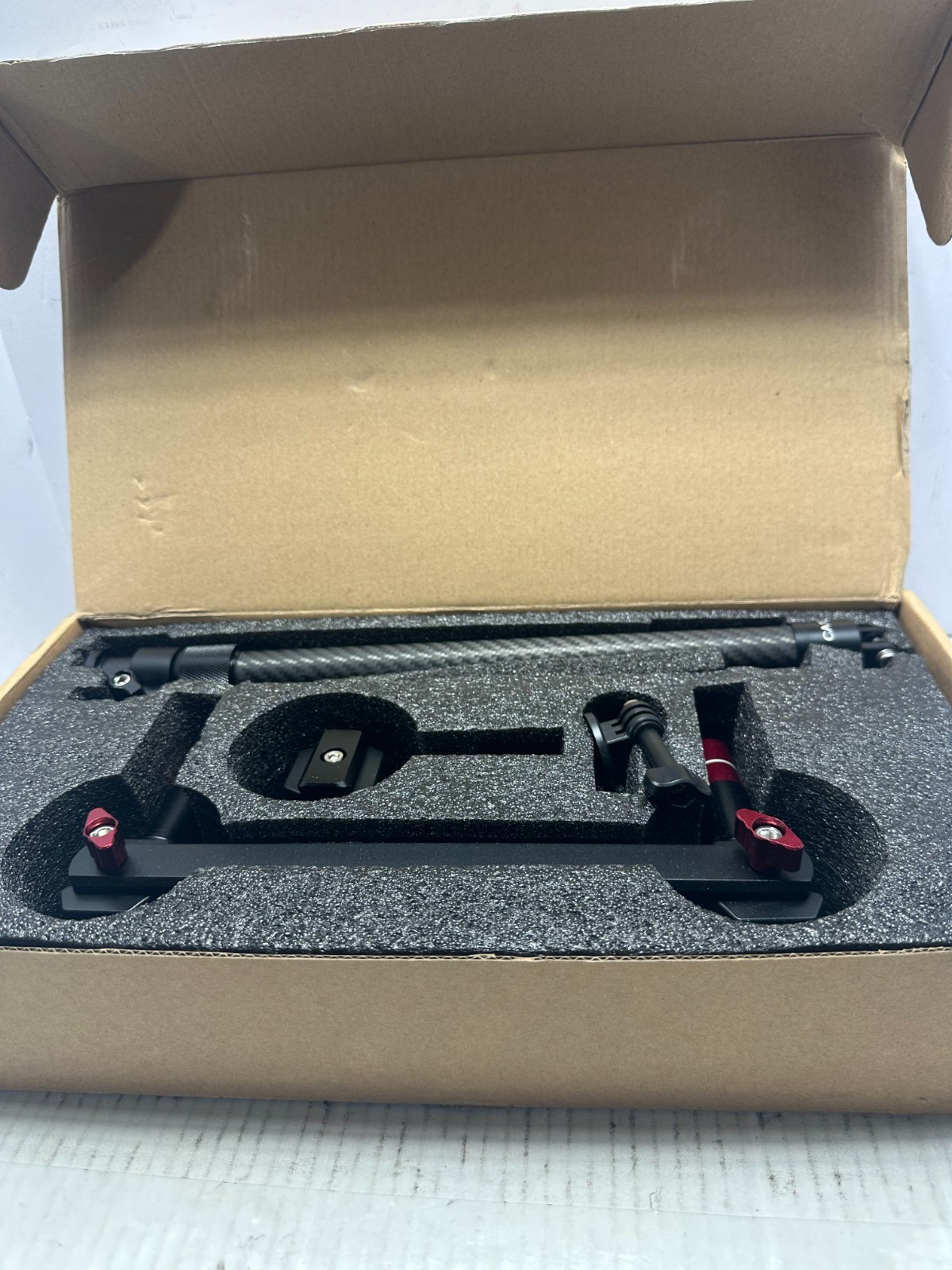 NEEWER CA136 Triple Suction Cup Extension Pole Car Mount Kit