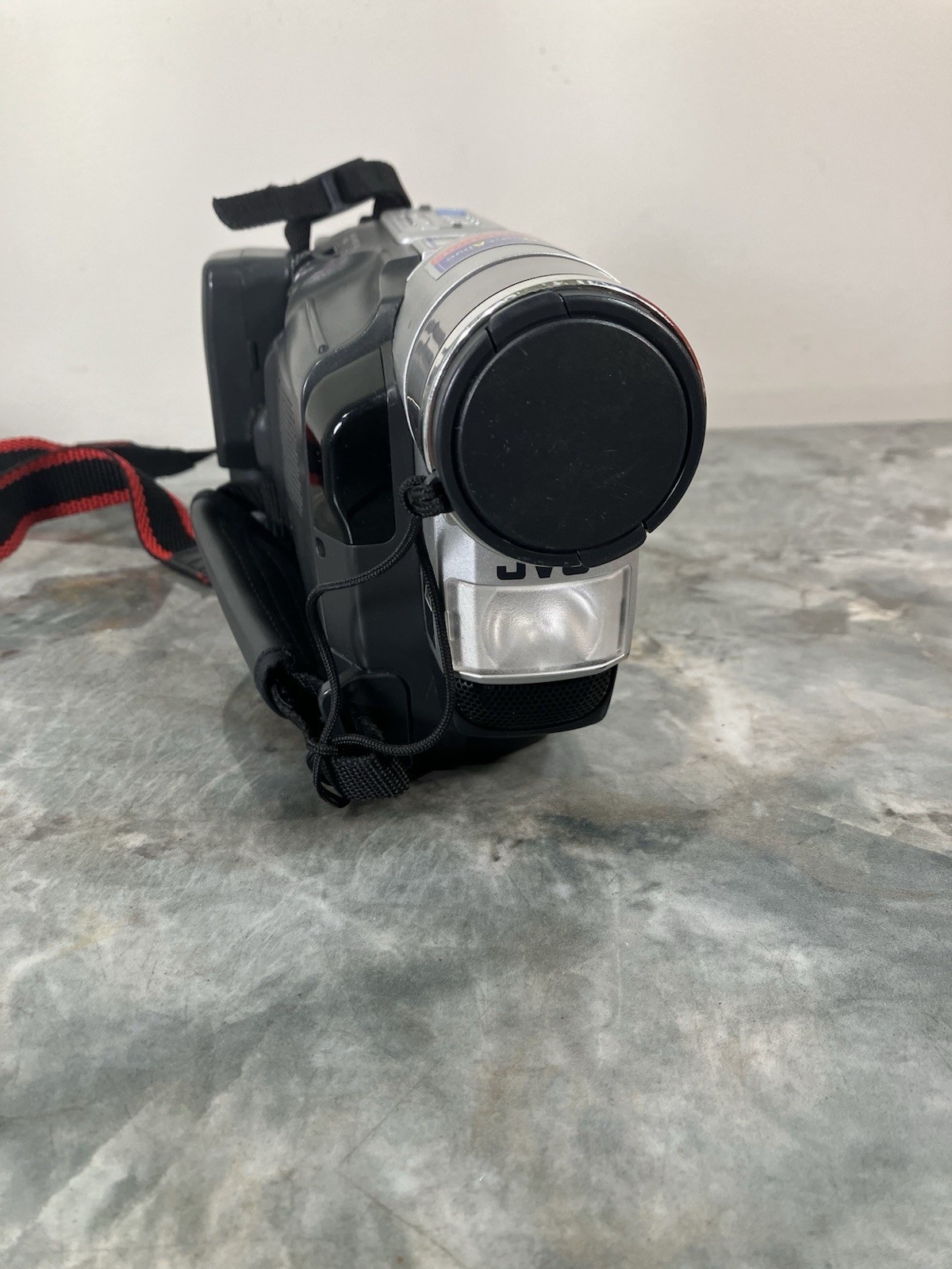 JVC GR-SXM730U Super VHS-C Camcorder 400x Zoom w/ Battery, Charger Tested