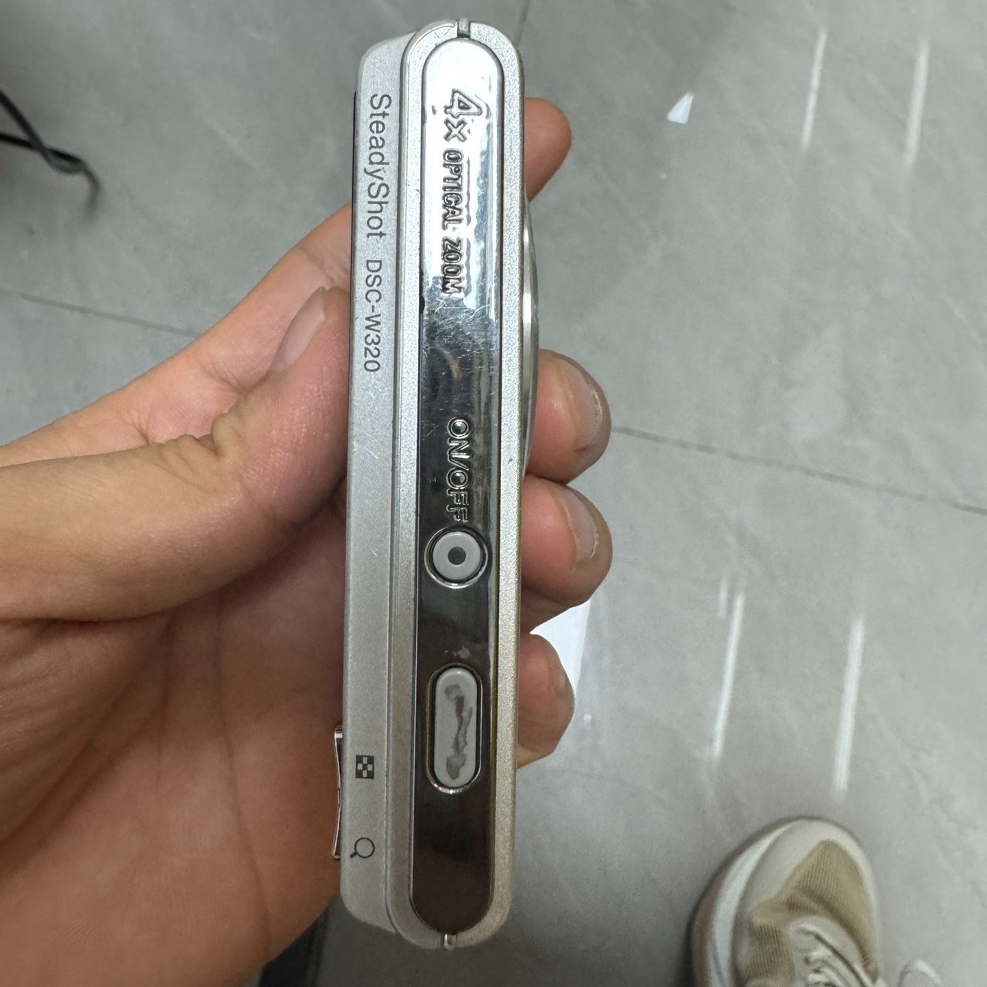 SONY Cyber-shot DSC-W320 Digital Camera 14.1 MP 3x Optical Zoom English Language