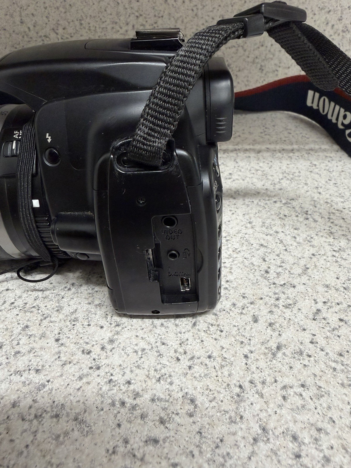 Canon EOS Digital Rebel XTI Camera 18-55mm Zoom Lens Untested