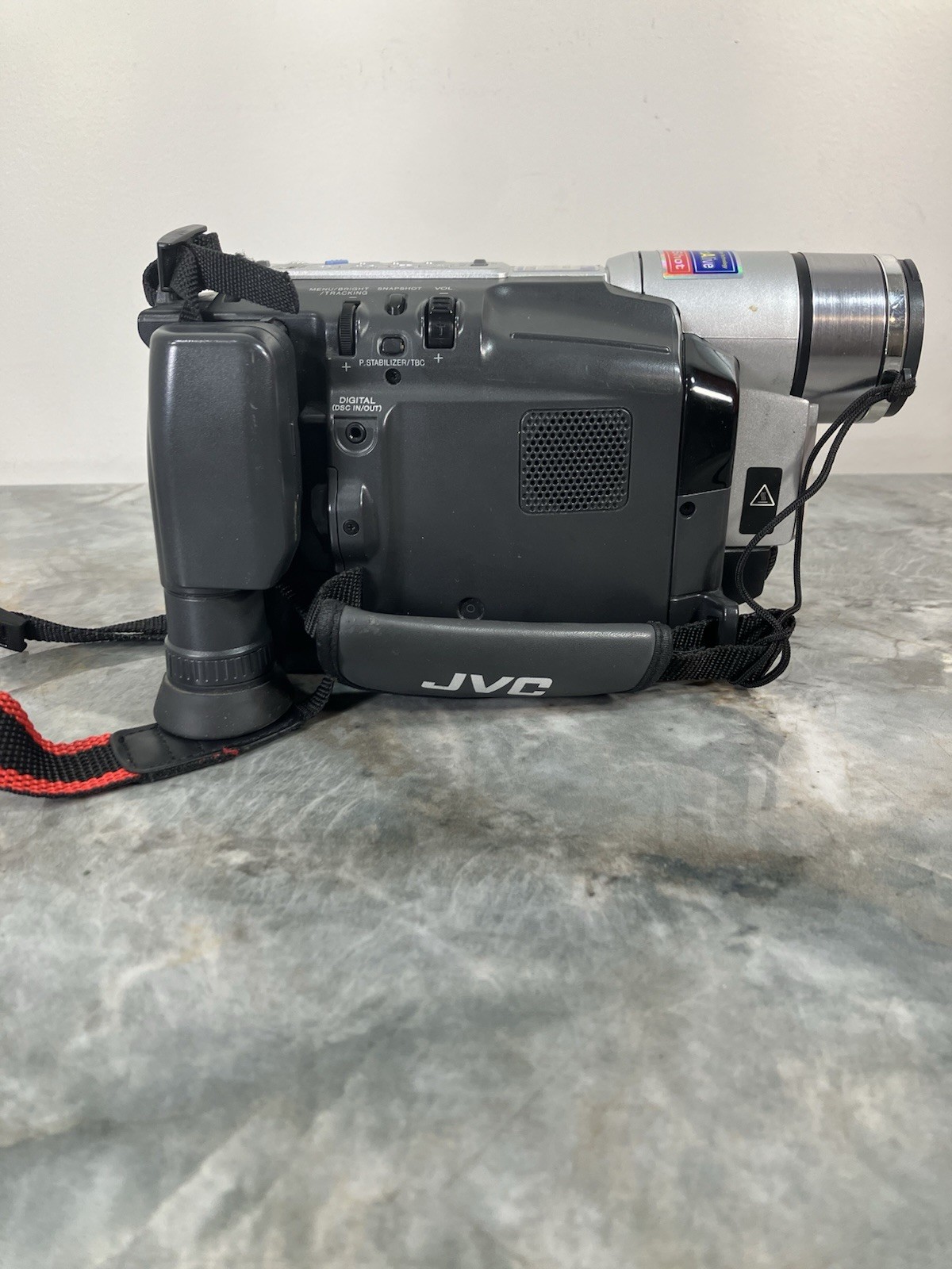 JVC GR-SXM730U Super VHS-C Camcorder 400x Zoom w/ Battery, Charger Tested