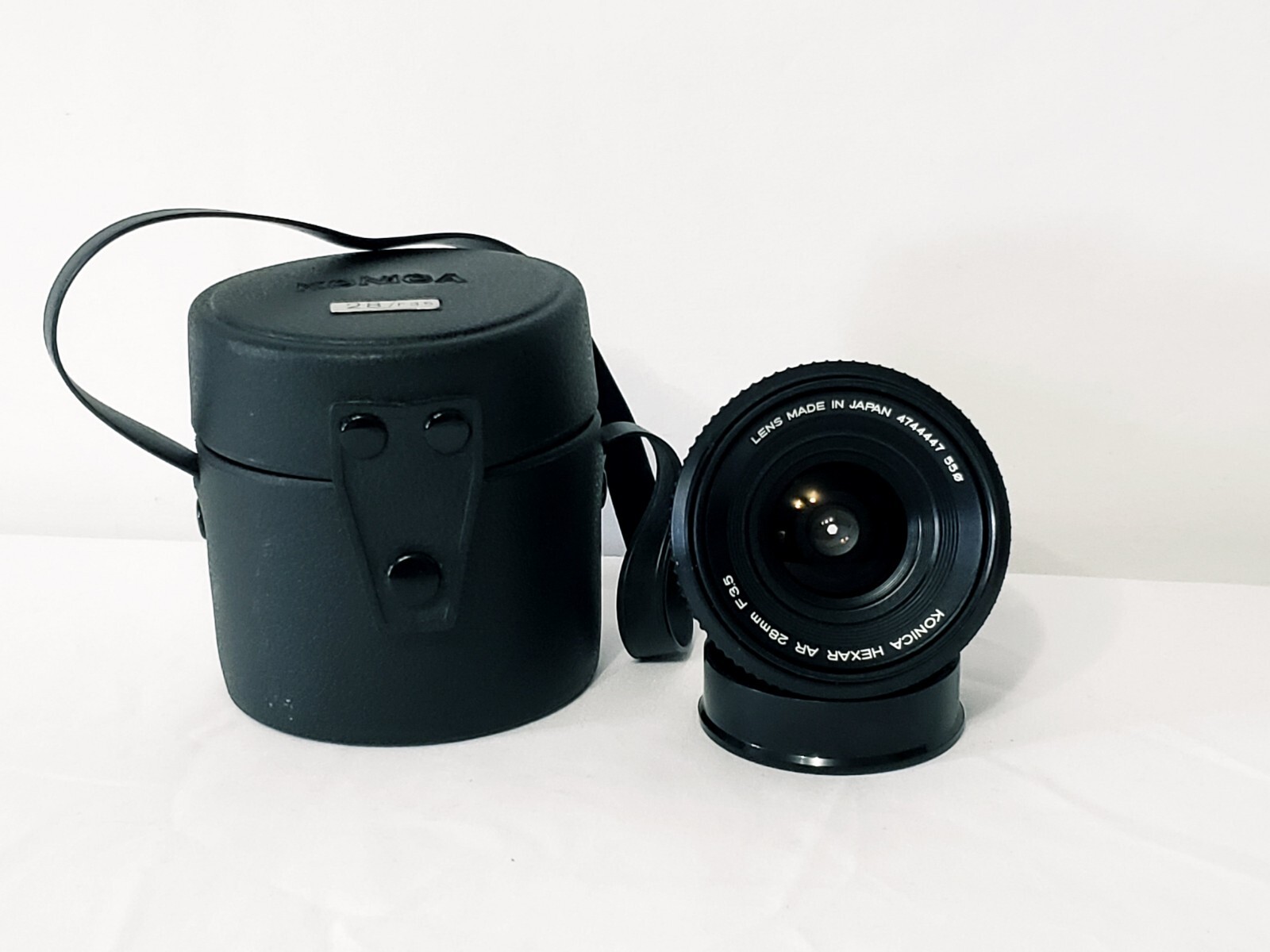 Konica Hexar 28mm f/3.5 AR Wide Angle Lens With Original Case VGC