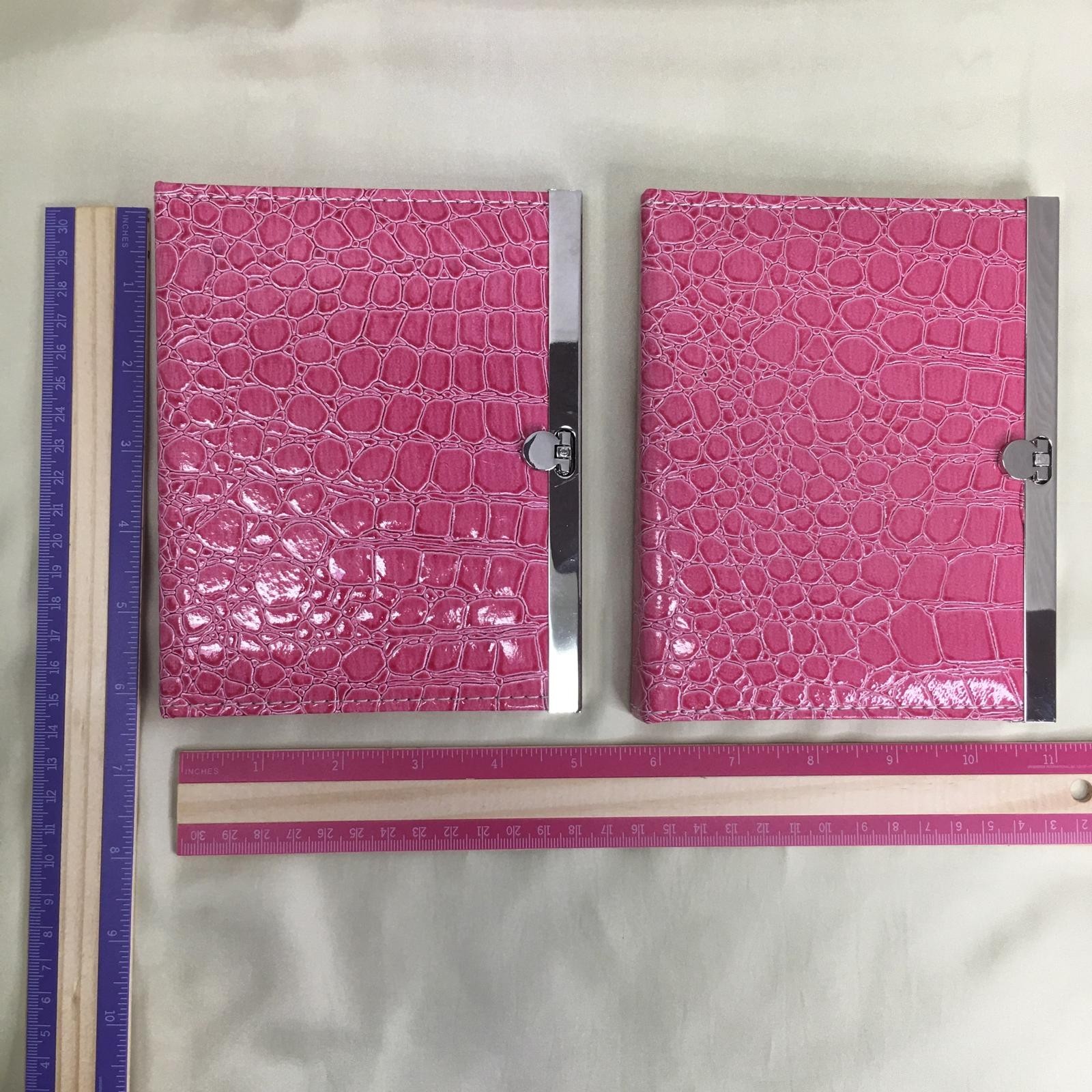 Photo Albums Set of 2 Fetco Pink Croc Embossed 4×6 20 Photos New