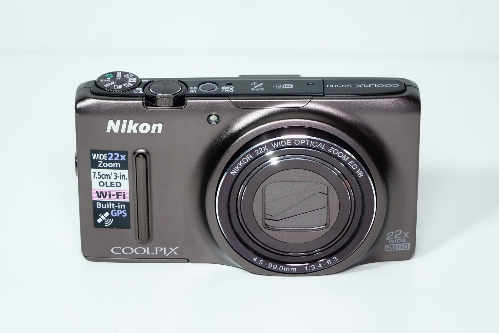 Nikon Coolpix S9500 Brown Compact + Case, 8GB SD – 12 MONTH WARRANTY