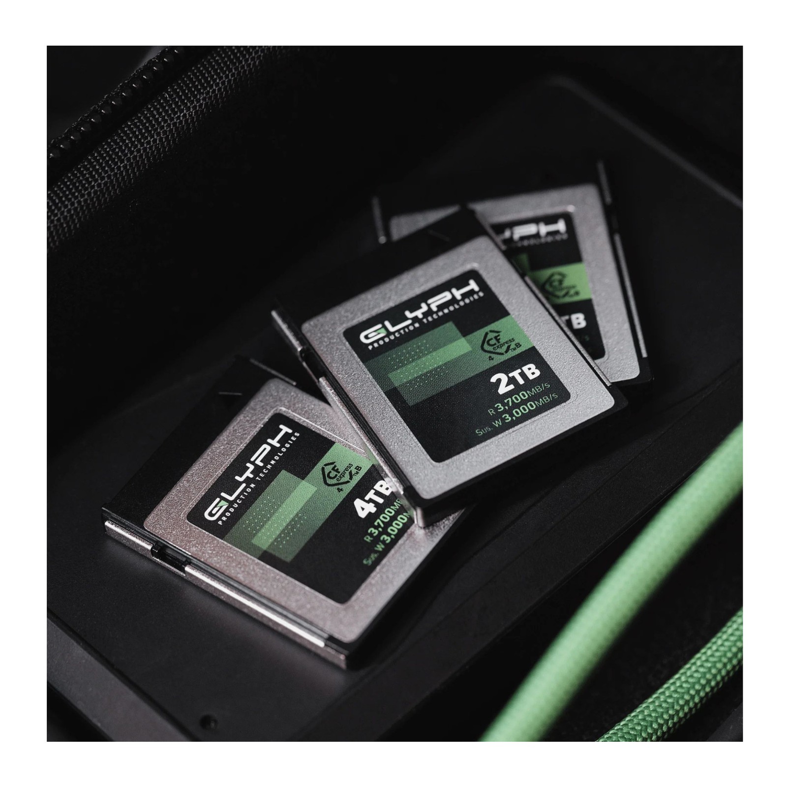 Glyph Capture+ CFexpress Type B 4.0 2TB Memory Card