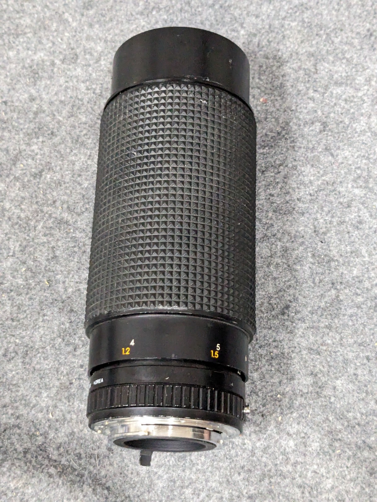 Sears Zoom Multi-Coated 60-300mm f:4.0-5.6 Manual Focus Lens 202.7368300