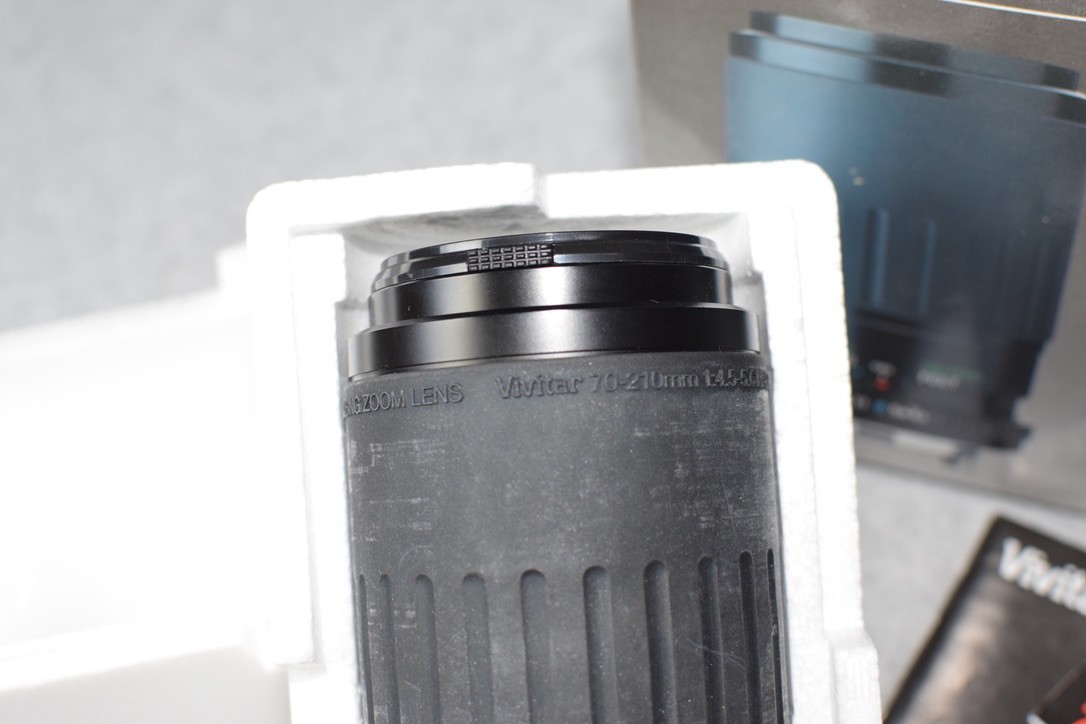 Vivitar 70-210mm F4.5-f5.6 Macro 1:4X Pentax KA Ricoh w/ Box Manual & Inserts