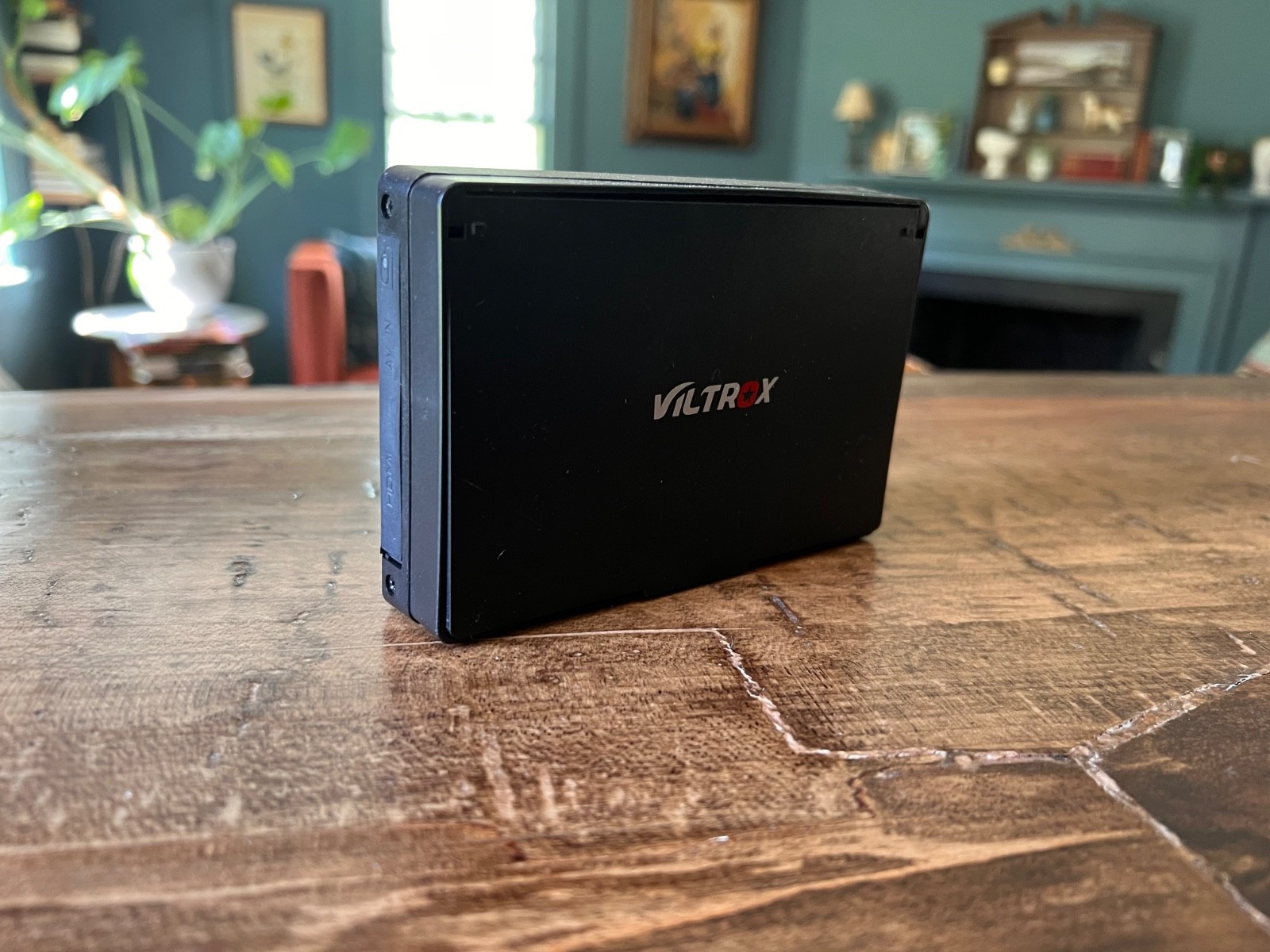Viltrox DC-50 5″ LCD On-Camera HDMI Monitor – Tested, Includes Battery