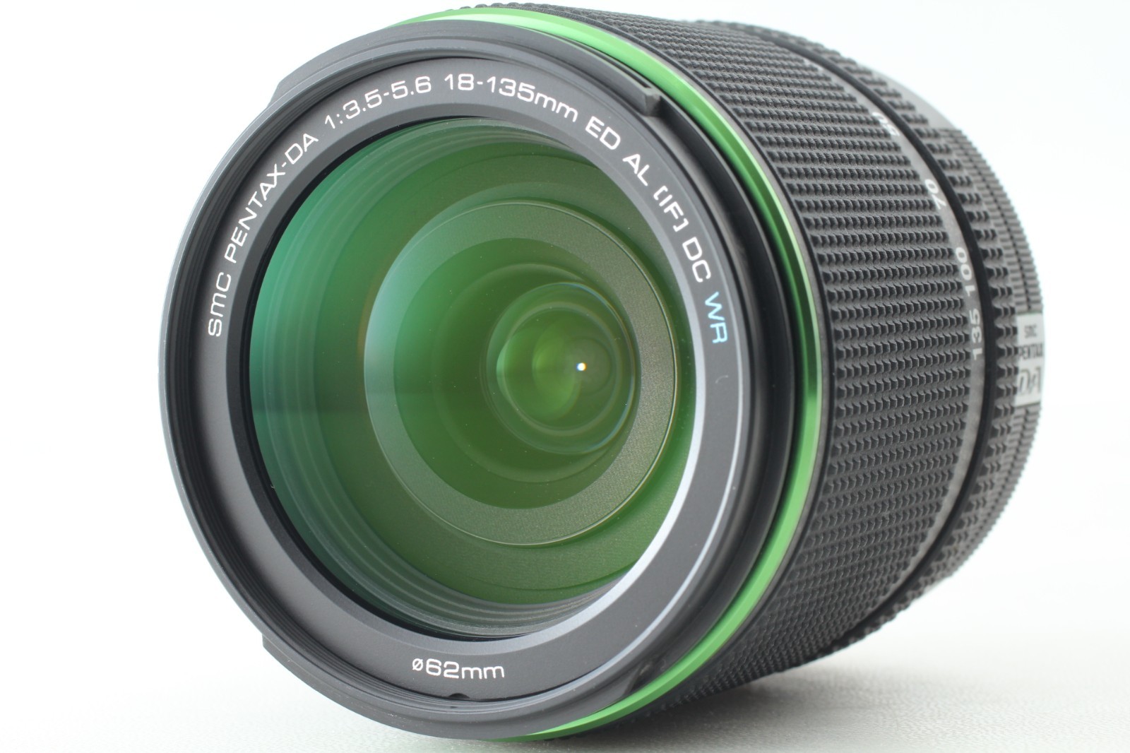 【 MINT 】 Pentax K-70 24.0 MP DSLR Camera Black w/ DA 18-135mm WR Lens from Japan