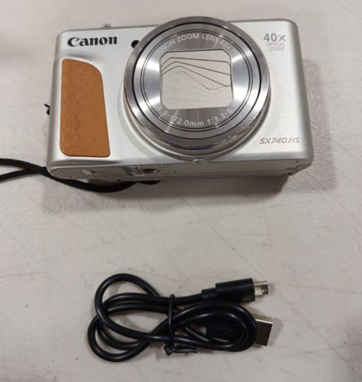 Canon PowerShot SX740 HS Digital Camera 20.3MP 40x Optical Zoom