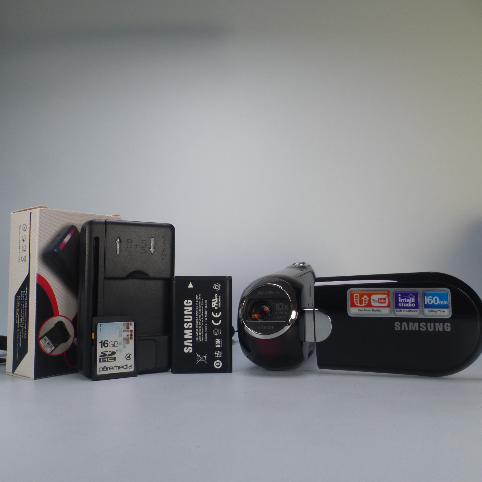 Samsung SMX-C10RP Handheld High Definition Camcorder Black Red Tested