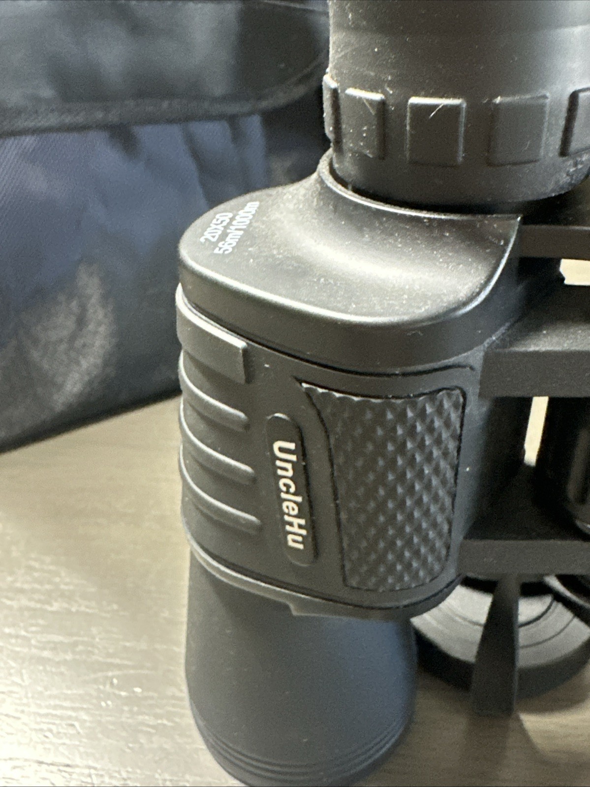UncleHu Binoculars with Carry Case Black Outdoor Bird Watching Hunting Travel