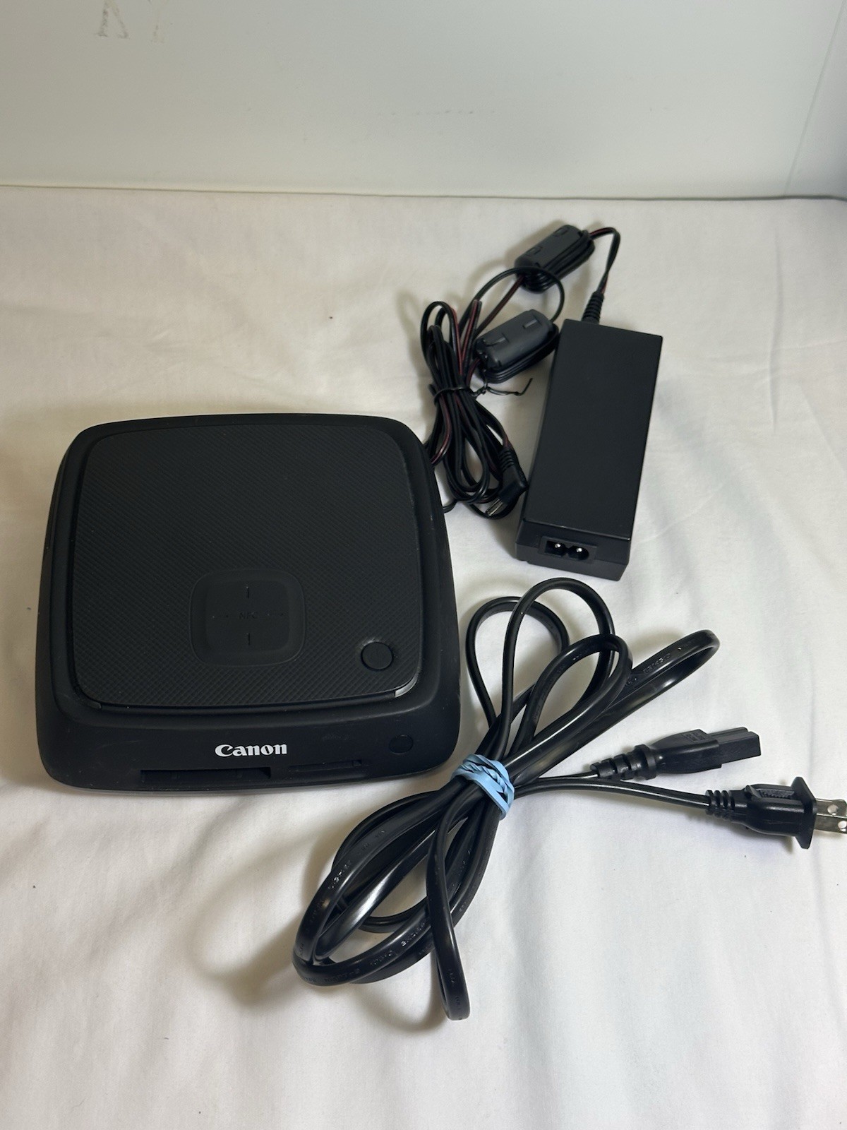 Canon Connect Station CS100 Media Storage Hub NFC Wi-Fi SD CF w/ Power Adapter