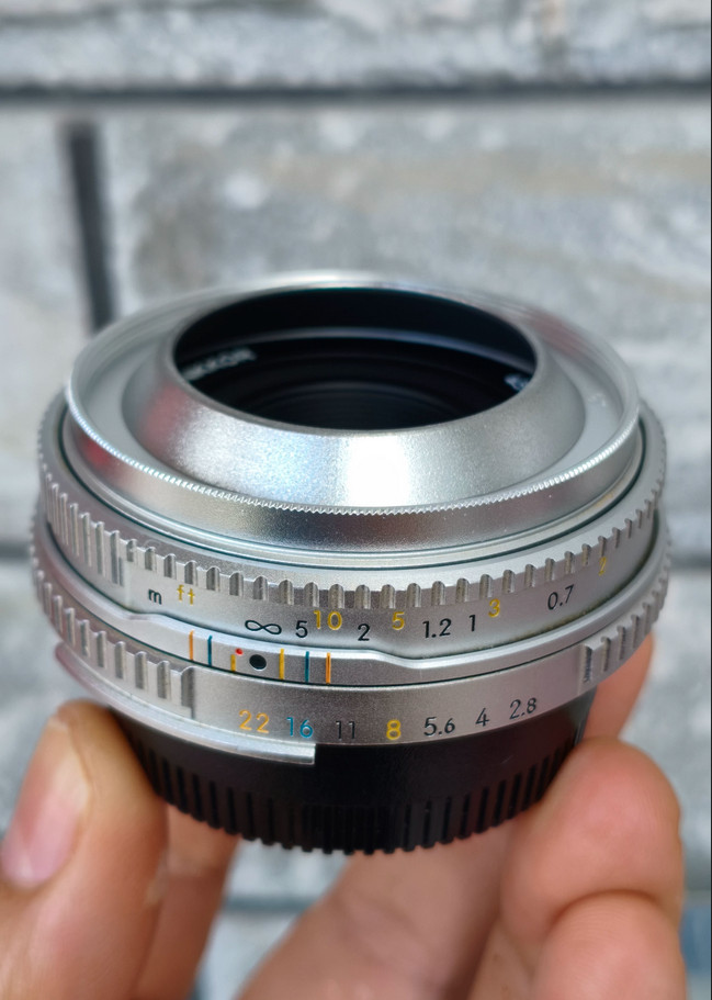 1pcs Black/ Silver Metal Lens Hood for Nikon HN-35 Ai Nikkor 45mm F2.8P Lens