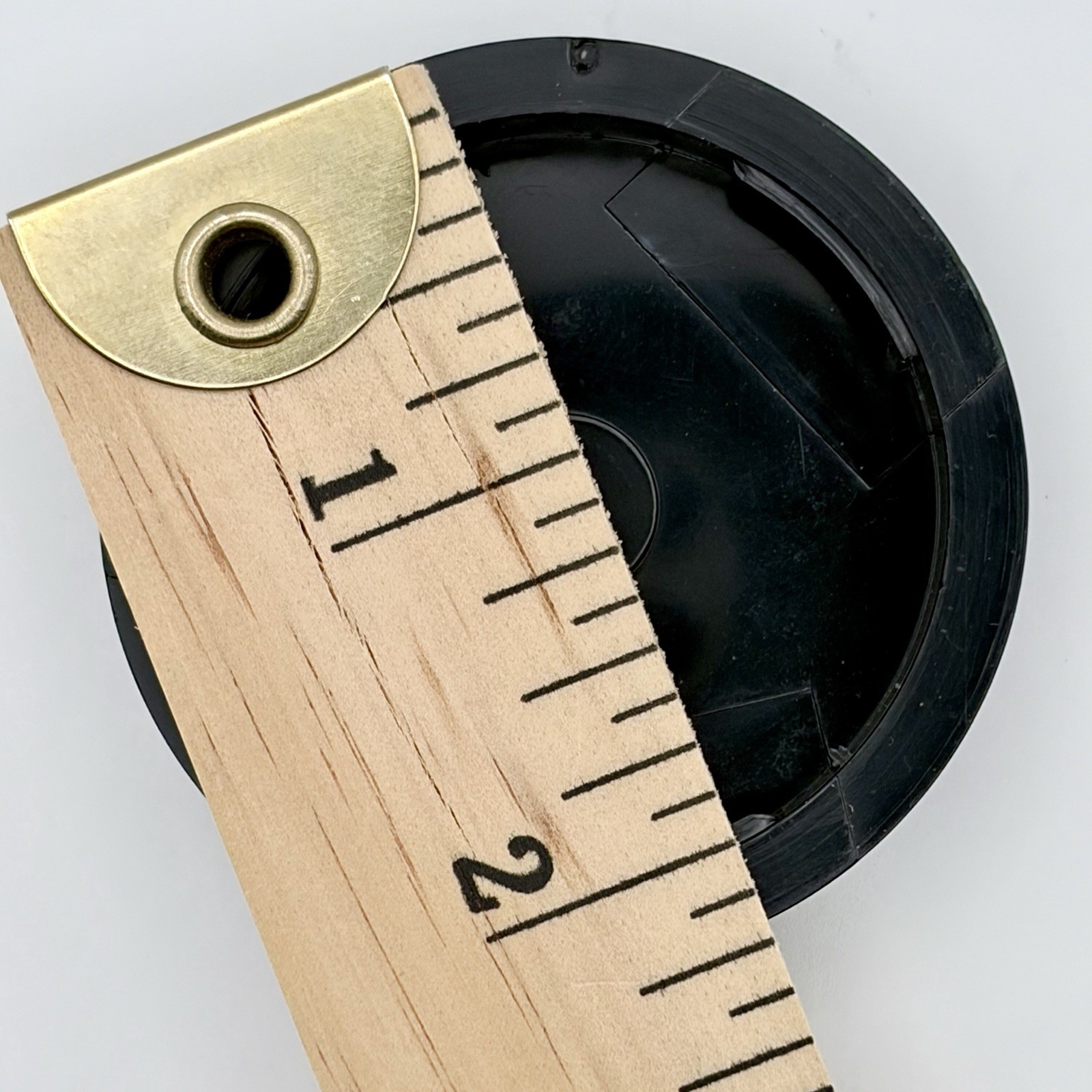 Set of 5 VTG Olympus Lens Cap 49mm and others – rear and front